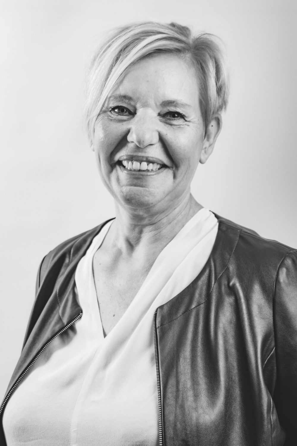 Edit.portret_Zwartwit (3 van 13) Monique - WeCallForYou